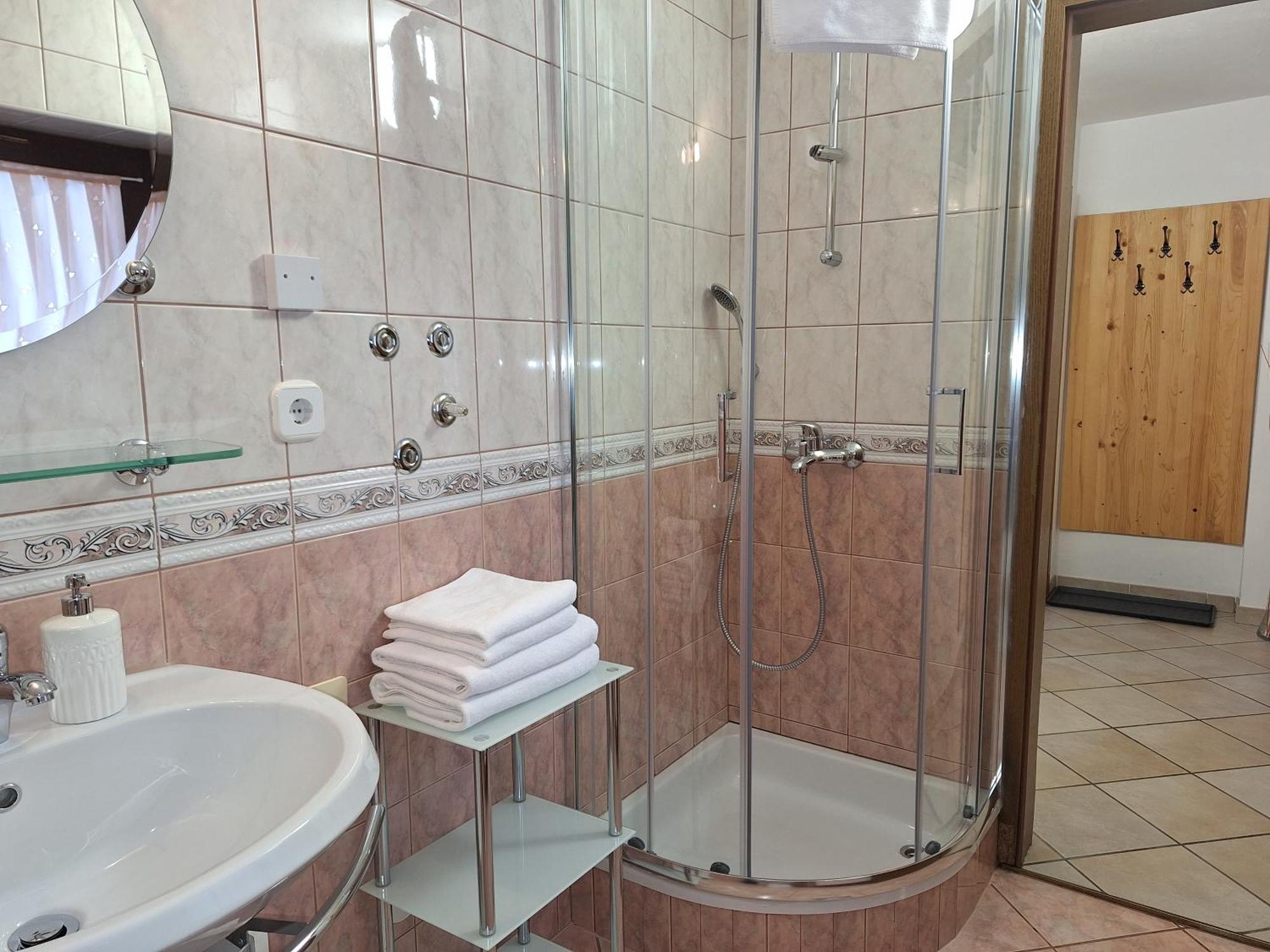 Apartments Mertelj Кранска гора Екстериор снимка